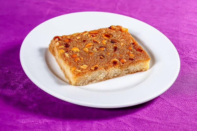 بسبوسه بالمكسرات